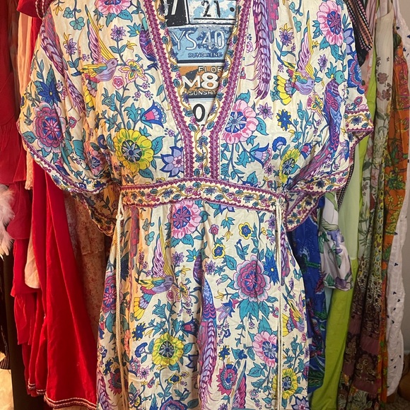 Maxi Dress in a floral with birds print. - Picture 2 of 10